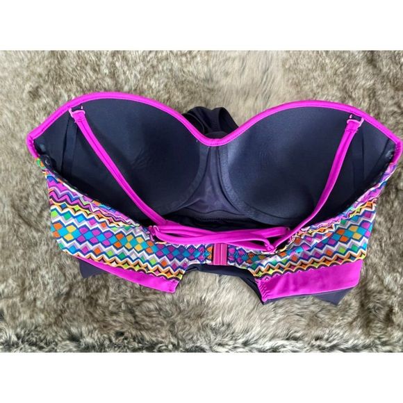 Ysabel Mora Women One Piece Pink Blue Geometric Design Swimsuit Swim Wear SZ 16 - Picture 5 of 7